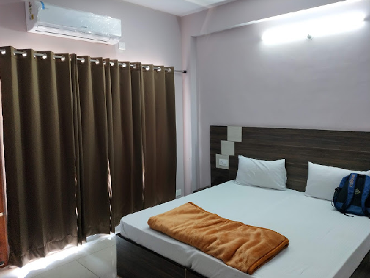 1 x Double Bed Room 